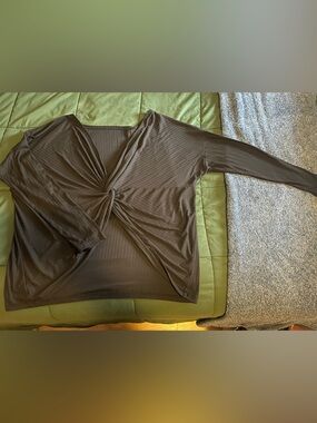 Ribbed Twist-Front Long Sleeve Top